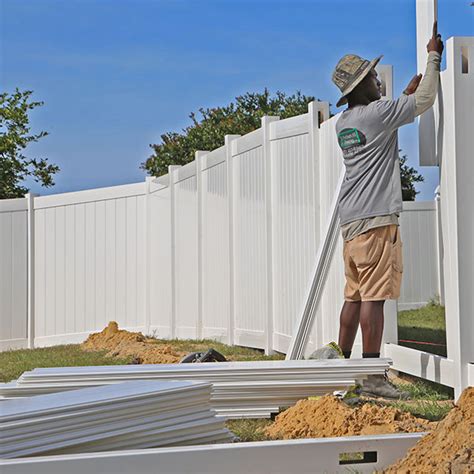 PVC Vinyl Fence Installation – Spring Hill & Brooksville FL