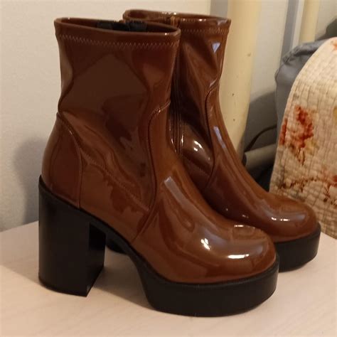 Steve Madden brown chunky boots Size 8 Worn once - Depop