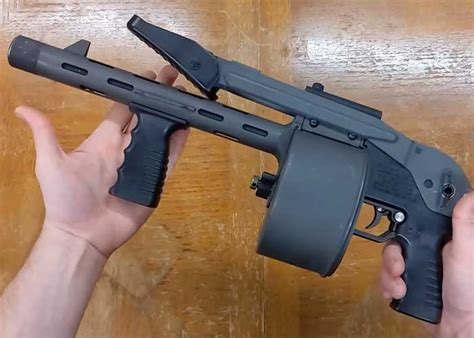 Tactical Shotgun Street Sweeper