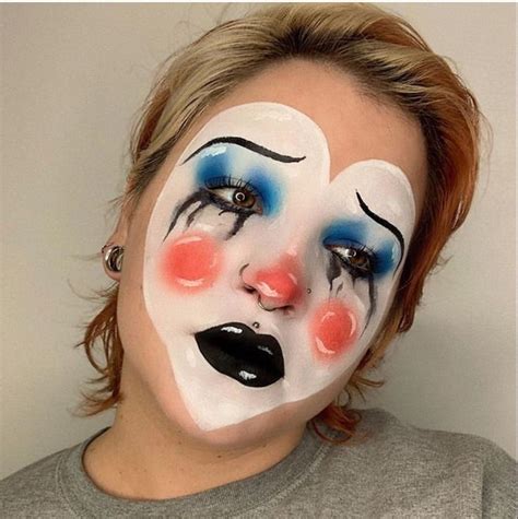 Scary Clown Makeup Looks For Halloween 2020 - The Glossychic | Scary clown makeup, Halloween ...