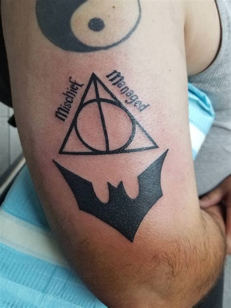 My new Bat symbol tattoo : r/batman