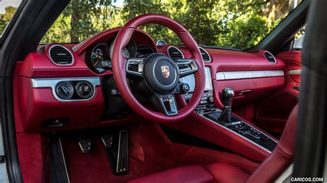 2017 Porsche 718 Boxster S (Color: White; US-Spec) | Interior