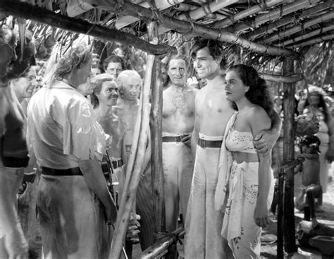 Mutiny on the Bounty (1935) – Movie Reviews Simbasible