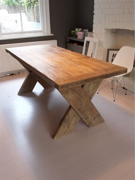 Mesa de comedor rústica de madera recuperada con patas Cross - Etsy México