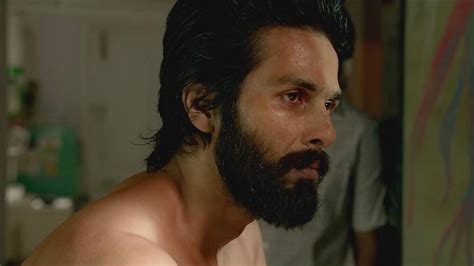 Kabir Singh Song Out: Shahid Kapoor Is Heartbroken in ‘Bekhayali’