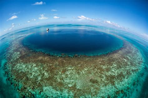 The Great Blue Hole in Belize | Belize Concierge Excellent