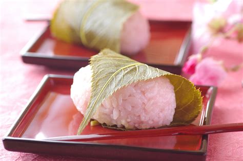 Sakura Mochi (Cherry Blossom Rice Cakes) Recipe - Recipes.net