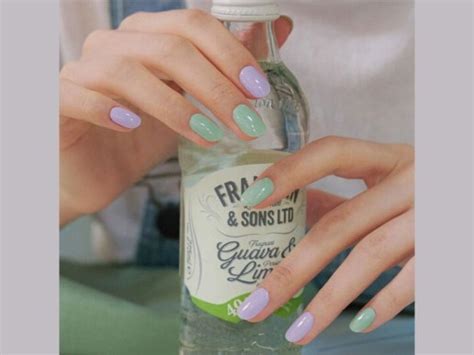 35+ Cool Mint Green Nails That Are Refreshing | Le Chic Street