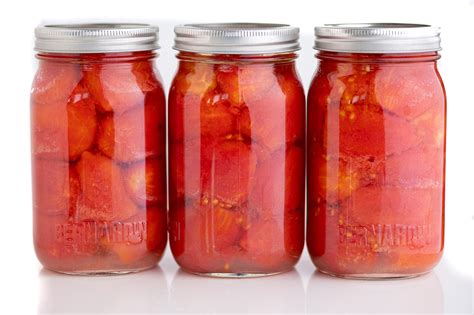 Canning Tomatoes Whole - The Quick and Easy Cold Pack Method