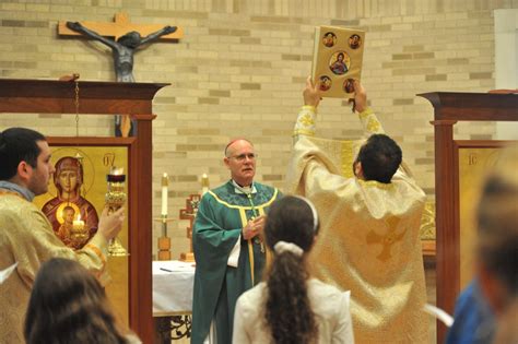 Bishop Rhoades celebrates Divine Liturgy with Byzantine Catholic community - Today's Catholic