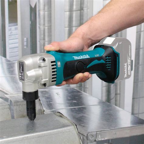 MAKITA Cordless Sheet Metal Nibbler, 18V - 45L122|XNJ01Z - Grainger