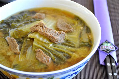 Cabbage Soybean Paste Soup (배추된장국 Baechu Doenjang Guk) | Kimchimari