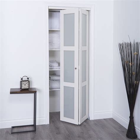 Bifold closet doors with frosted glass – Builders Villa