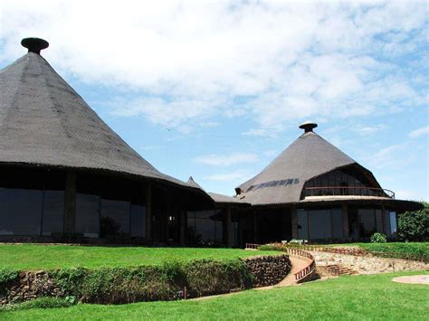 Ngorongoro Sopa Lodge • Ngorongoro • Tanzania