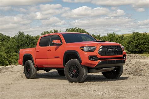 Choose Your Own Adventure: The 2023 Toyota Tacoma | Toyota Canada