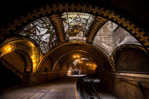 The Real Story Behind The Abandoned Subway Station In New York City Since 1954