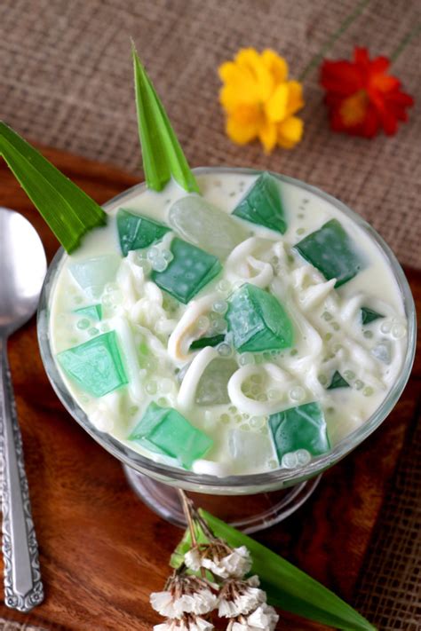 Buko Pandan Salad - Foxy Folksy