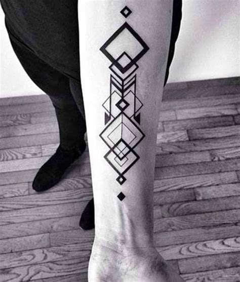 41 Wonderful Geometric Wrist Tattoos Design