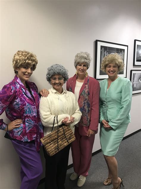 Golden Girls!!! #halloween2017 #groupcostumes #diy #goldengirls #halloweencostumes | Halloween ...