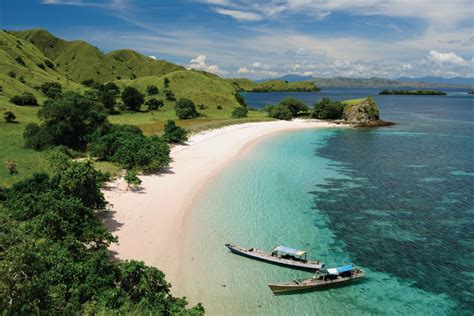 Labuan Bajo Archives - Indonesia Expat