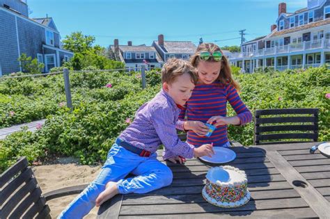 4 Ways the Harborview Nantucket delivers Family Luxury