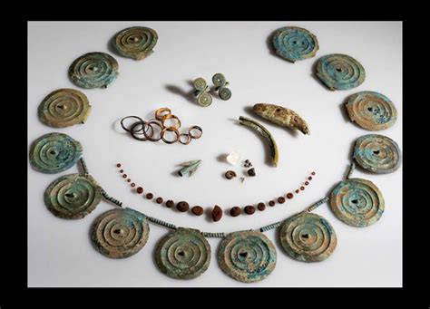 Middle Bronze Age jewellery hoard discovered in Switzerland - Jewellery World