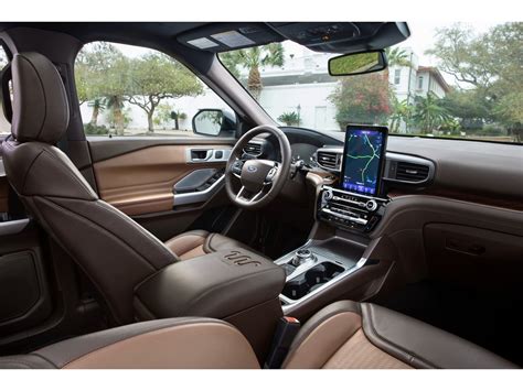 2023 Ford Explorer: 30 Interior Photos | U.S. News