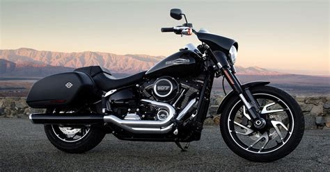 Harley-Davidson’s new Sport Glide is a touring cruiser