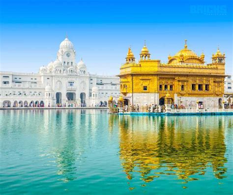 Golden Temple - Architecture, Attractions, Timings & How to Reach