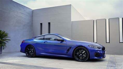 BMW 8 Series | 2023MY Coupe | Front Three-Quarter