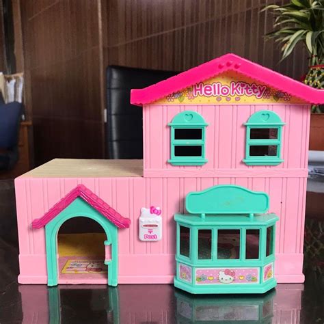 HELLO KITTY DOLL HOUSE, Hobbies & Toys, Toys & Games on Carousell