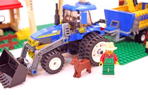 Farm - LEGO set #7637-1 (Building Sets > City)