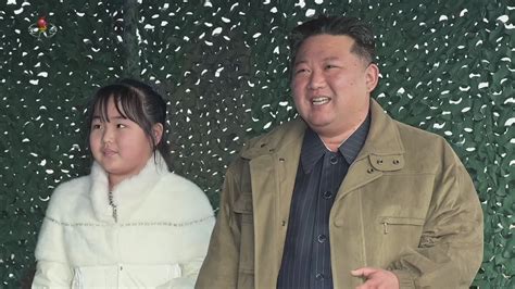 [Newsmaker] Kim Jong-un’s daughter, 10, leads fashion wave in North Korea