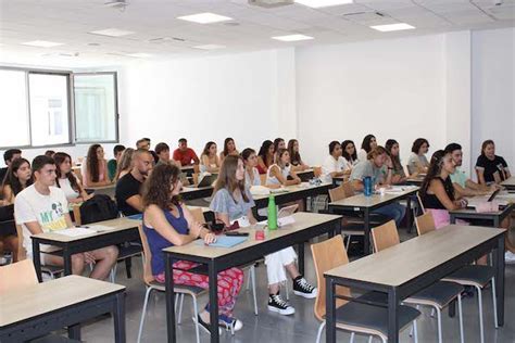 Comienzan las clases en el campus de la Universidad de Almería - Almería 360