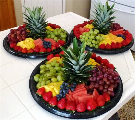 Fruit trays | Bandejas de frutas, Arreglos de frutas, Platos de frutas