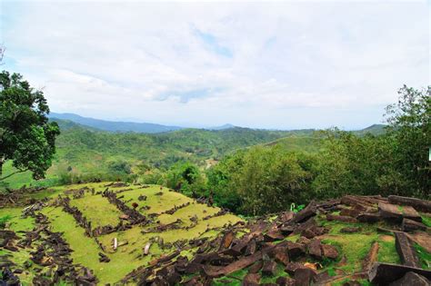 Situs Megalitikum Gunung Padang – DISPARBUD