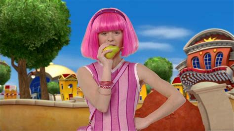 LazyTown Good Things Come in Pears - YouTube