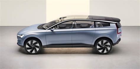 Volvo EX90, the XC90's Electric Successor, Will Debut November 9