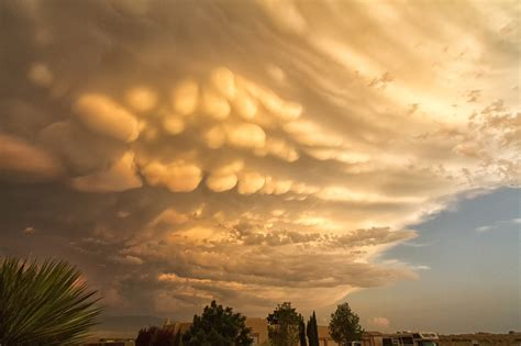 Corrales Chronicles: Monsoon Mammatus Clouds