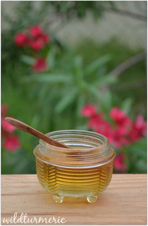 5 Top Ways To Use Raw Honey To Treat Acne & Acne Scars On Face ...