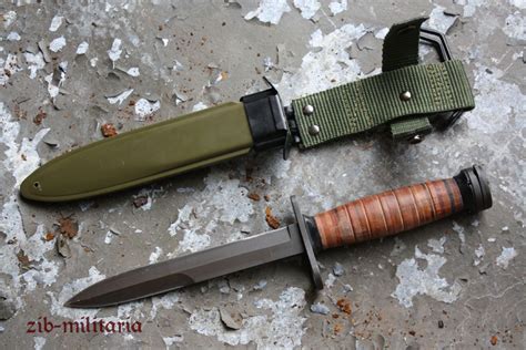 US M1 Carbine bayonet with scabbard