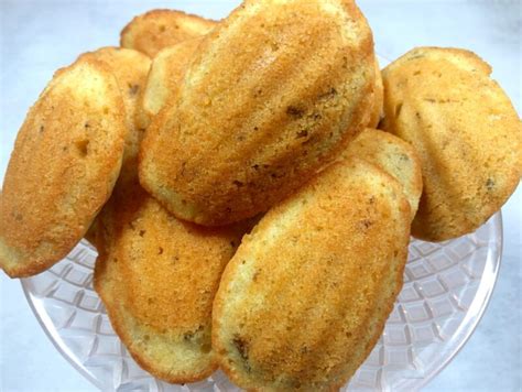 Lavender Madeleines | EmilyFabulous