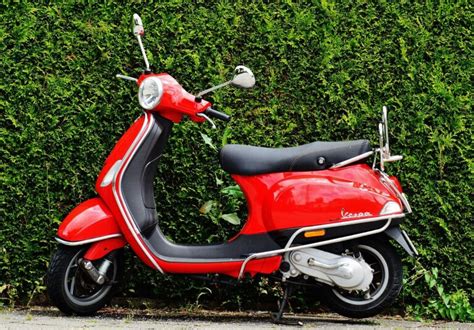 Moped vs scooter: What’s the difference? | Bikesure