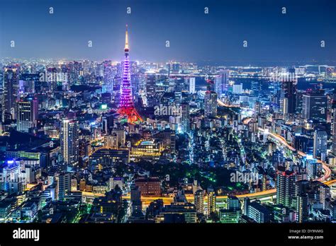 Tokyo, Japan city skyline with Tokyo Tower "Diamond Veil" lighting Stock Photo - Alamy