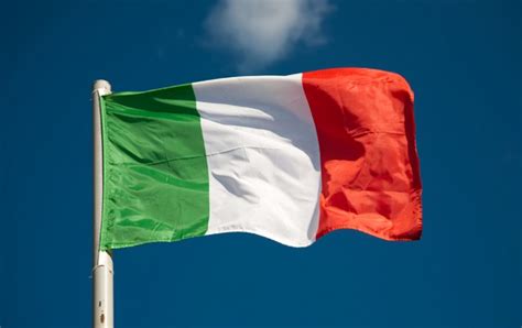 Italian Flag – What the Colors mean