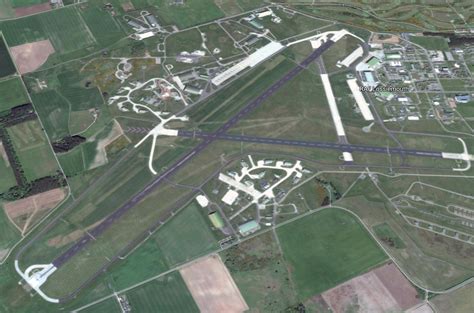 Firms scrambled for £100m RAF runway expansion | Construction Enquirer News