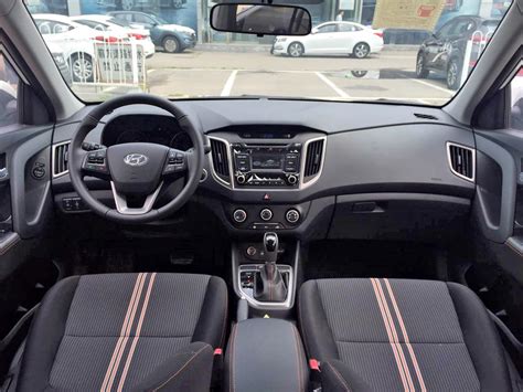 Hyundai ix25 1.6T (Hyundai Creta 1.6T) interior