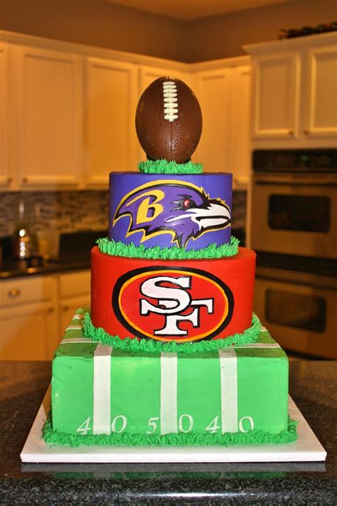 Super Bowl 2013 Ravens And 49Ers Cake - CakeCentral.com