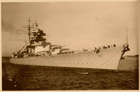 Battleship Bismarck Pictures ~ Bismarck Battleship German Warships Abyss Navy | Digimancoro ...