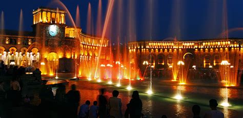 Yerevan at night | Travel blog